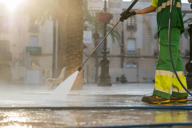 Best Concrete Pressure Washing  in Long Beach, MS